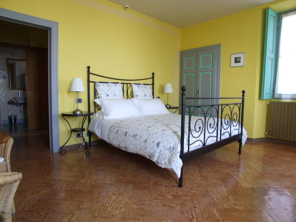 Locanda Chi Ghinn Verbania Oda fotoğraf