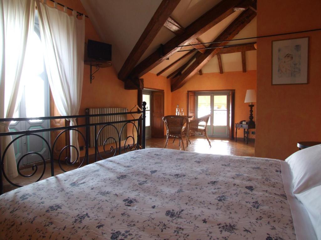 Locanda Chi Ghinn Verbania Oda fotoğraf
